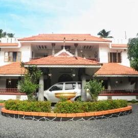 Shore Beach Homestay, hotel a Turavūr