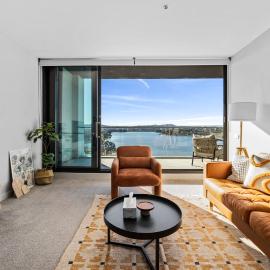Stunning Lake-View in Belconnen