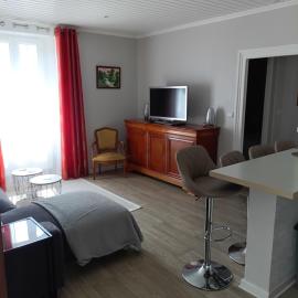 Le Bellevue, Hotel in Montceau-les-Mines