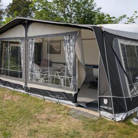 Henneby Camping - V179, khách sạn ở Henne Strand