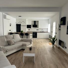 Casa Led, hotel in Argamasilla de Alba