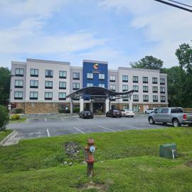 Comfort Suites New Bern near Cherry Point, hotel u gradu Nju Bern