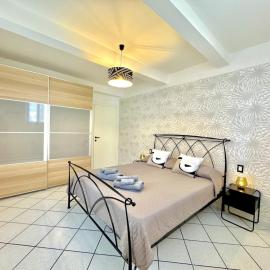 GiHOME BOLOGNA, hotel u gradu Kastel Mađore