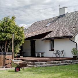 Dom Góra na Mazurach Balia z jacuzzi