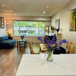 Cozoro 3 BEDROOMS Centre Vancouver, Hotel in Vancouver