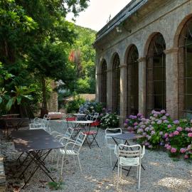 Le Clarou Gîtes et chambres d'hôtes, hotel a Valleraugue