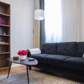 Sunny 4BR/2BA Retreat in Morningside Heights, NYC, hotel in New York