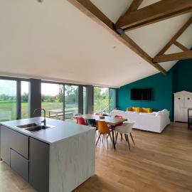 Appartement 8 personnes, splendide vue, hotel in Genêts