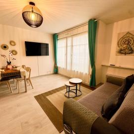 Appartement Magnolia 40m2, wifi gratuit et parking payant, hotel i Montévrain
