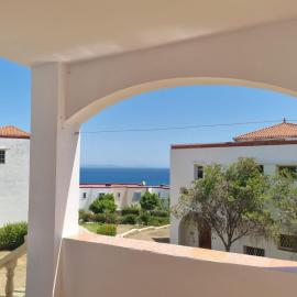 appartement dans un complexe résidentiel en face de la plage