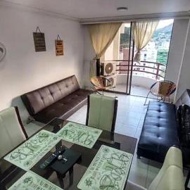 Condo-Panoramic Elevator-10 Min Walk-Rodadero Beach, hotel u gradu 'Santa Marta'