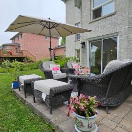 Cozy 1BR Garden Suite Innisfil Beach Park, hotel u gradu Innisfil
