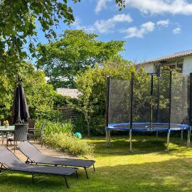 Awesome Home In Ålbæk With Wifi