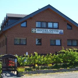 Gasthaus Otto, hotel u gradu 'Königswinter'