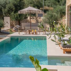 Lithos Art Villas - Armonia, hotel in Lakithra