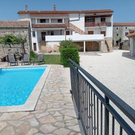 App Isabel, hotel v mestu Žminj
