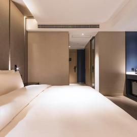 Atour Hotel Zhengzhou Jingkai Center Plaza 8th Street, hotel di Zhengzhou