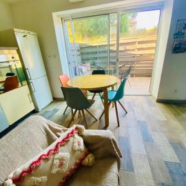 Maison de Village: Canet d'Aude şehrinde bir otel