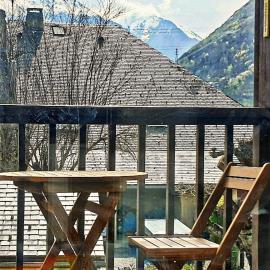 2 pièces cosy Saint-Lary- Vielle Aure, hotel in Vielle-Aure