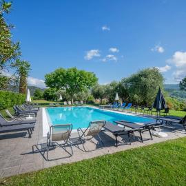 ApartmentsGarda - Ca' Capre, hotel Gardában