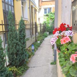 Apartment Compass- Super Center Burgas