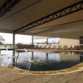 Days lnn Hotel Parque Termal Dolores، فندق في Dolores