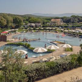 HOTIDAY Lodge Castiglione: Castiglione della Pescaia'da bir otel