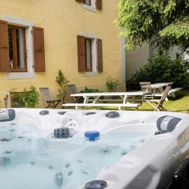 Penthouse Lyret by Pangea - Quiet - Parking - Jacuzzi