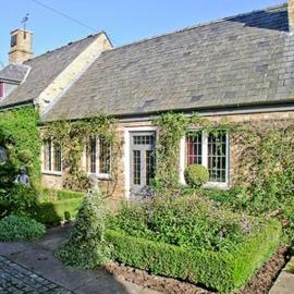 Netherall Manor Lodge, hotel i Soham