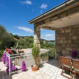 Apartments Maria, hotel u gradu Koločep