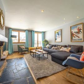 Duplex rénové 10-12 pers, skis aux pieds, cheminée, WIFI, animaux admis - FR-1-502-482, hotel in Tignes