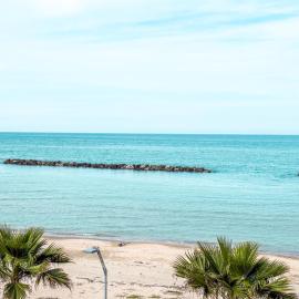Villetta Duplex Emirati Fronte Mare Rif A781