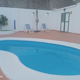 CASA TINA piscina privada