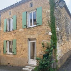 Maison de village, hotel in Belvès