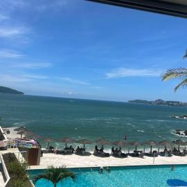 Suite con acceso a playa y vista espectacular, hotelli Acapulcossa