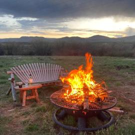 Pet Friendly - Cozy & Modern Cabin - Surrounded by Nature, hotel in Grand Lake