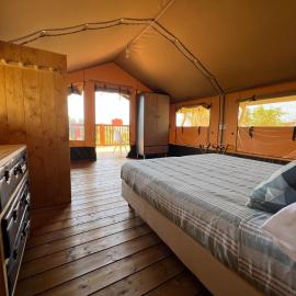 CàSolare Glamping Experience Sperlonga, hótel í Sperlonga