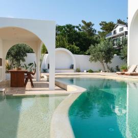 Villa NeoX with 2 Pools, Jacuzzi, Sauna & Minigolf