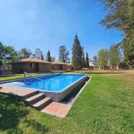 Cabañas Splash Valladolid，Jesús María的飯店
