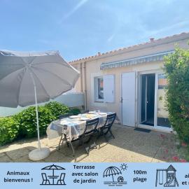 Maison à 300m de la plage, avec terrasse, parking privatif, animaux admis ! - FR-1-231-140