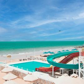 BM Beach Hotel, מלון בראס אל חאימה