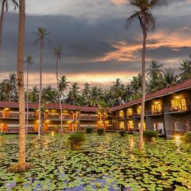 Dindi RVR on the Godavari, A Club Mahindra Associate Resort, hotel en Rāzole