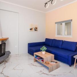 Adorable Modern Guesthouse 2, hotel in Perea