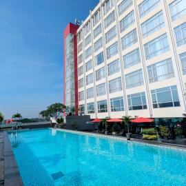 Grand Zuri Cikarang Jababeka, hotel a Cikarang