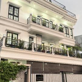 wendy syariah mansion – hotel w mieście Gandul