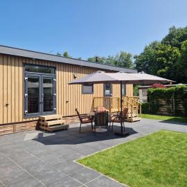 Camping Alkenhaer Appelscha Chalet 017, hotel v mestu Appelscha