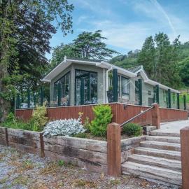 1 Manor Lodge - 3 Bedroom Lodge - Pendine