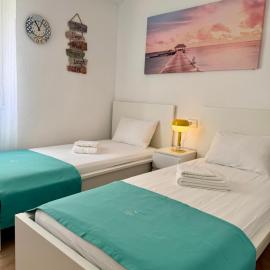 iStay by Ingrid - Costa Blanca, hotel in Playa de Gandia