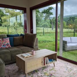 Aux Fleurs des Champs - Appartement avec Terrasse, Parking et Piscine, hotel v destinácii Lautenbach