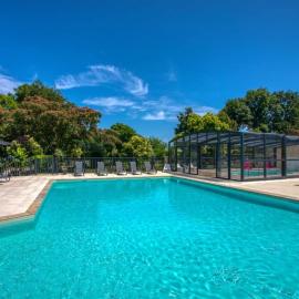 Camping Le Moulin du Bleufond, hotel in Montignac